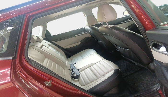 2020 KIA SELTOS GTX PLUS AT 1.5 DIESEL, Diesel, Automatic, 1,42,129 km, interior