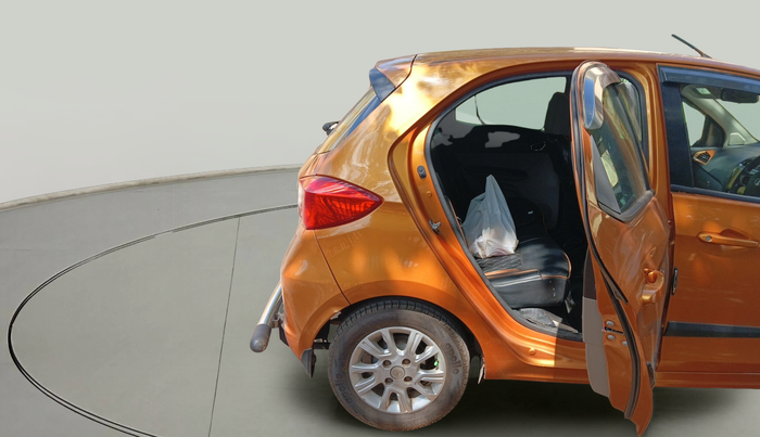 2016 Tata Tiago XZ PETROL, Petrol, Manual, 48,415 km, interior