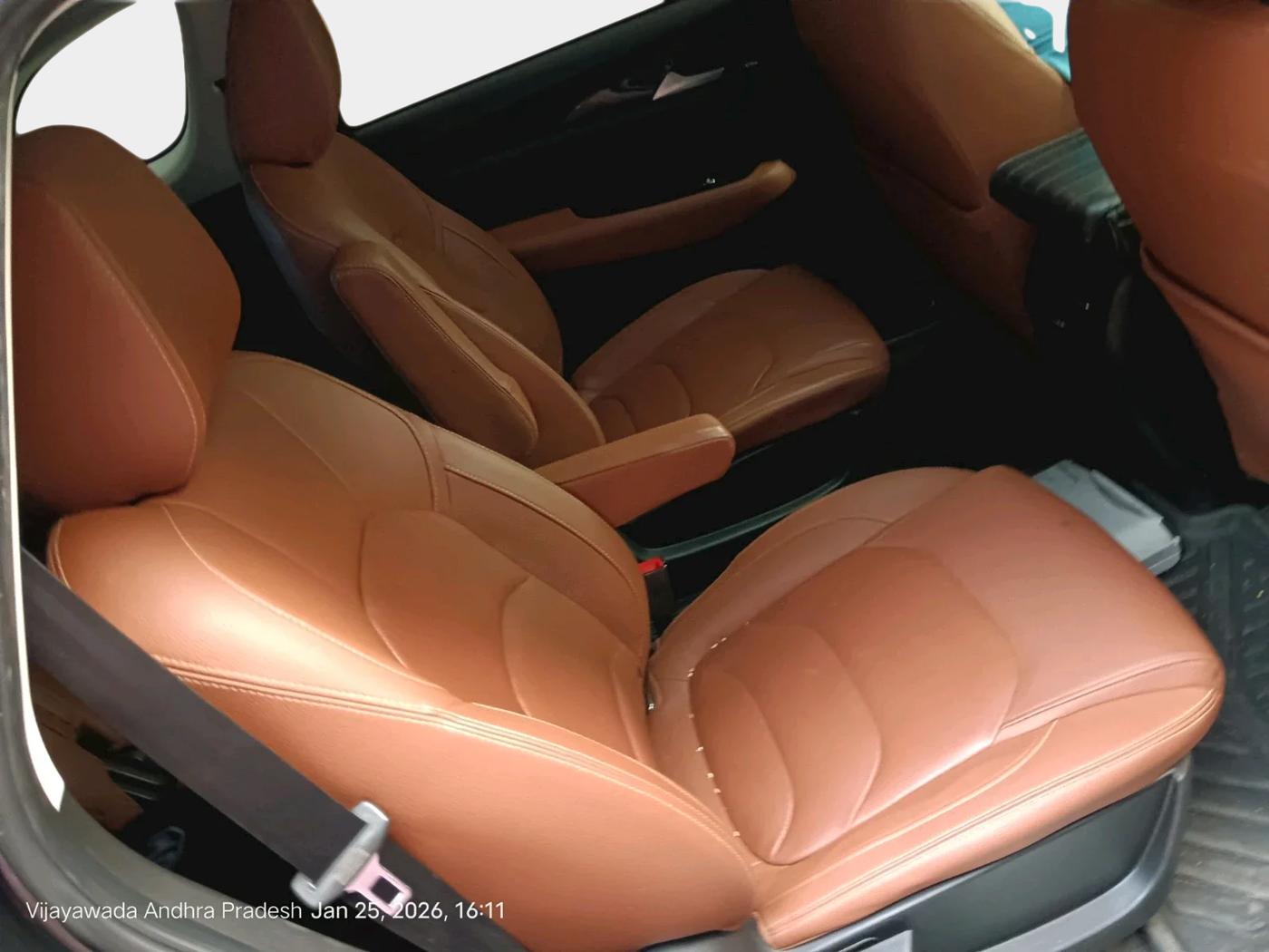2020 MG HECTOR PLUS SHARP 2.0 DIESEL TURBO MT 6-STR, Diesel, Manual, 93,304 km, interior
