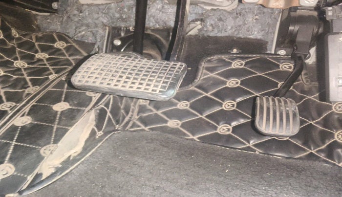 2020 Tata Hexa XTA 4X2 7 STR, Diesel, Automatic, 1,54,118 km, interior