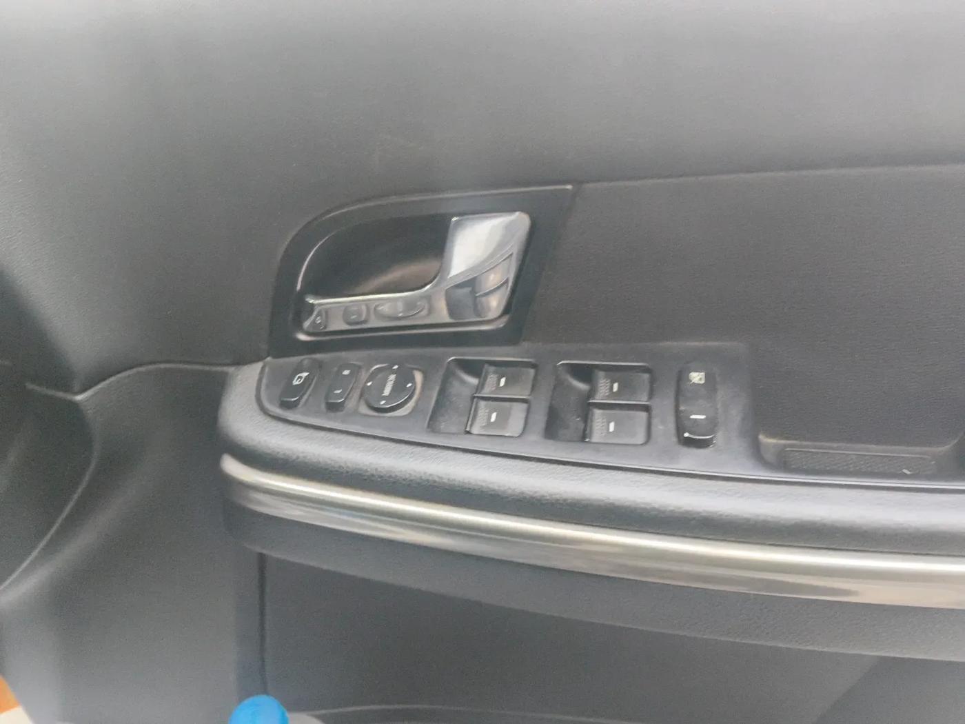 2020 Tata Hexa XTA 4X2 7 STR, Diesel, Automatic, 1,60,000 km, interior