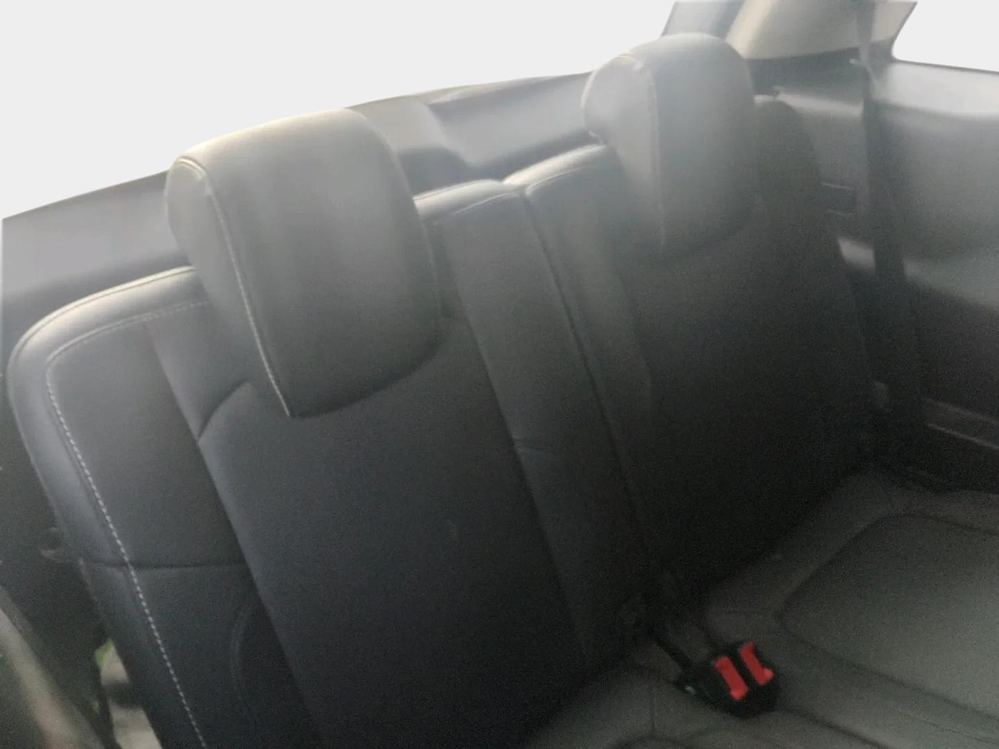 2020 Tata Hexa XTA 4X2 7 STR, Diesel, Automatic, 1,60,000 km, interior