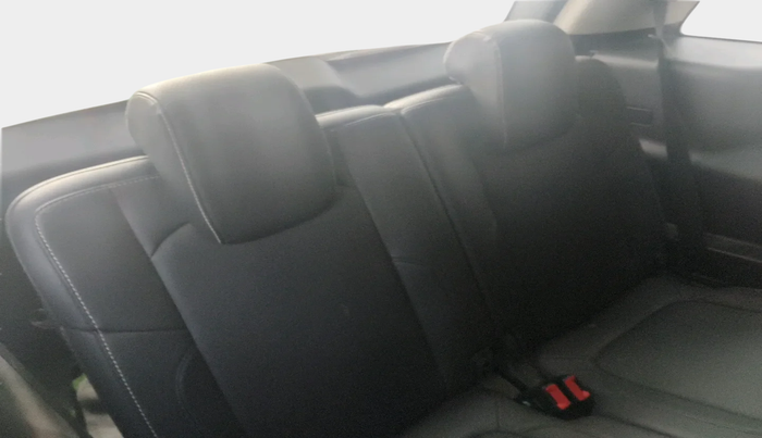 2020 Tata Hexa XTA 4X2 7 STR, Diesel, Automatic, 1,54,118 km, interior