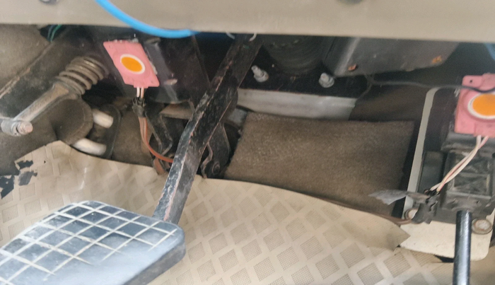 2012 Tata Safari 4X2 EX DICOR, Diesel, Manual, 2,74,011 km, interior