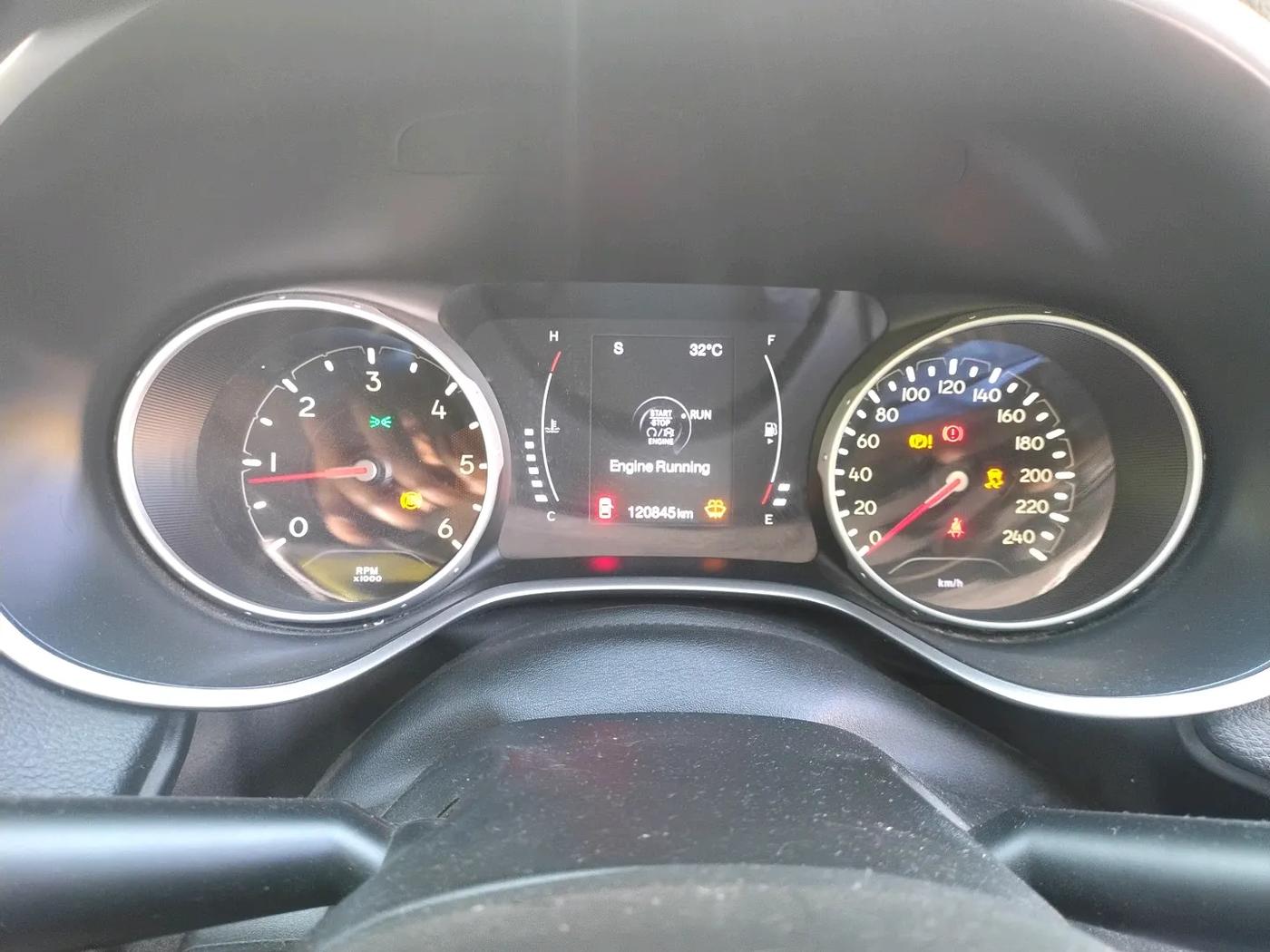 2018 Jeep Compass LONGITUDE 2.0 DIESEL, Diesel, Manual, 1,20,845 km, interior