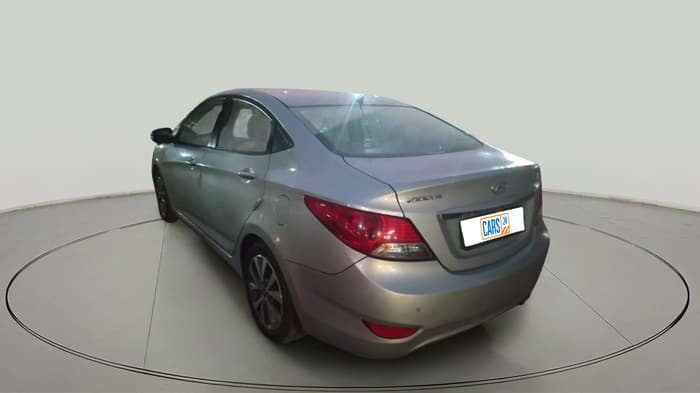 2013 Hyundai Verna FLUIDIC 1.6 VTVT SX, Petrol, Manual, 1,25,975 km, exterior