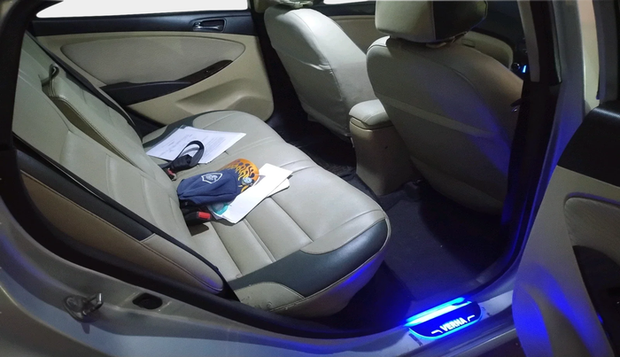 2013 Hyundai Verna FLUIDIC 1.6 VTVT SX, Petrol, Manual, 1,25,975 km, interior