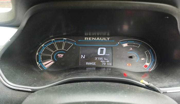 2020 Renault TRIBER RXZ AMT, Petrol, Automatic, 37,961 km, interior