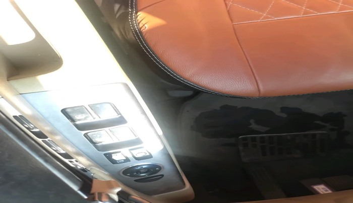 2012 Hyundai Santa Fe 4 WD AT, Diesel, Automatic, 96,169 km, interior