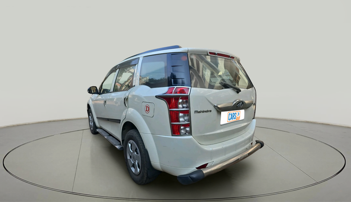 2016 Mahindra XUV500 W4, Diesel, Manual, 1,97,892 km, exterior