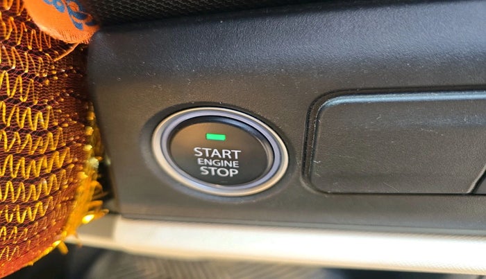 2022 Tata ALTROZ XZ PETROL, Petrol, Manual, 28,447 km, interior