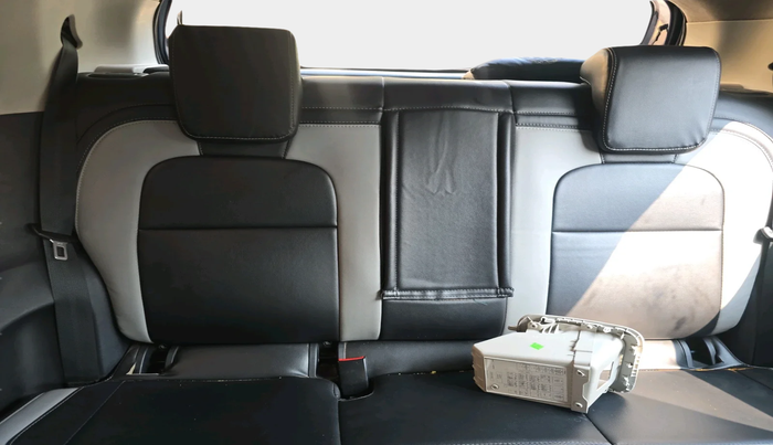 2022 Tata ALTROZ XZ PETROL, Petrol, Manual, 28,447 km, interior