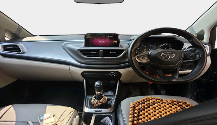 2022 Tata ALTROZ XZ PETROL, Petrol, Manual, 28,447 km, interior