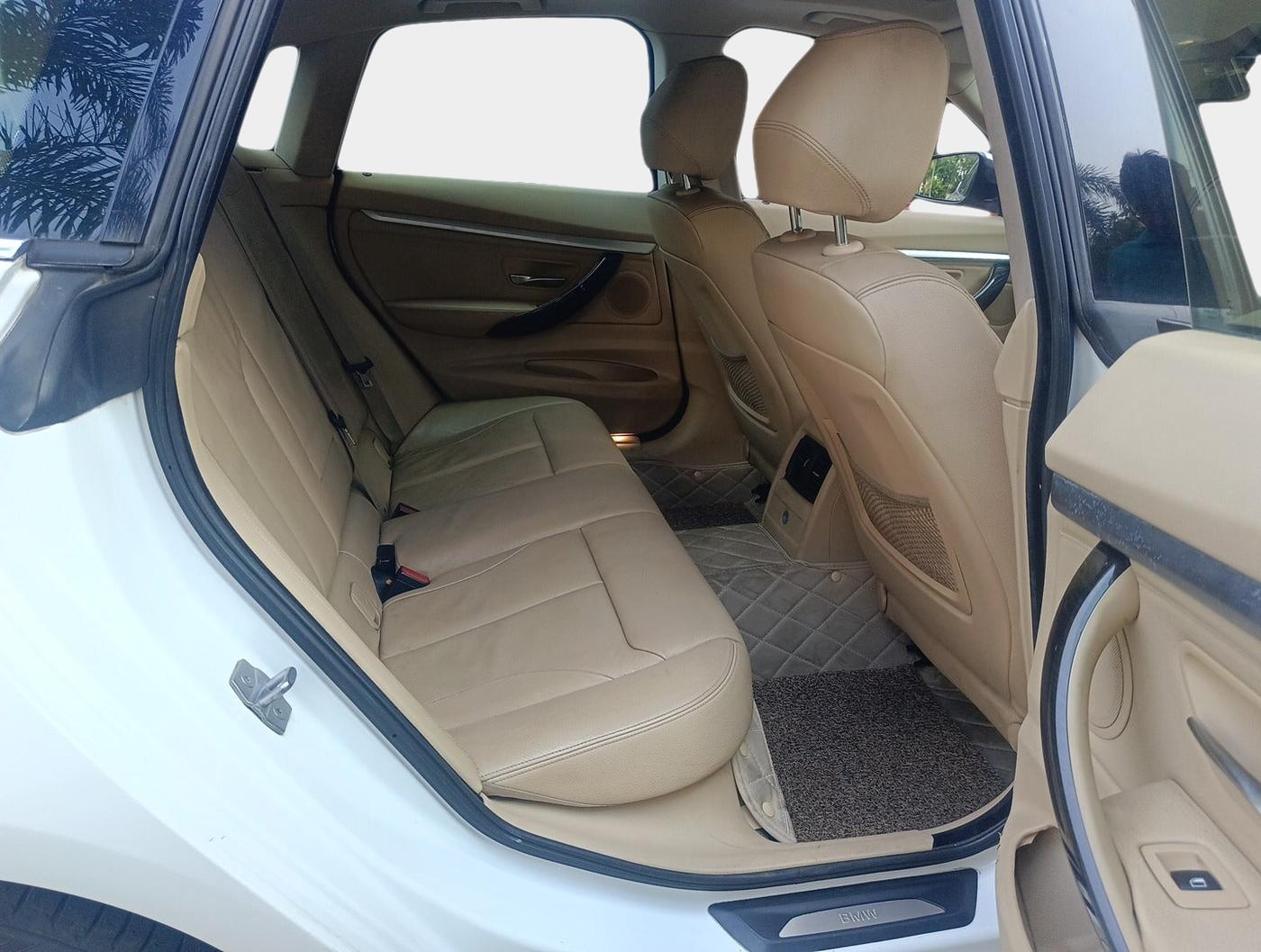 2014 BMW 3 Series 320D GT LUXURY LINE, Diesel, Automatic, 1,00,856 km, interior