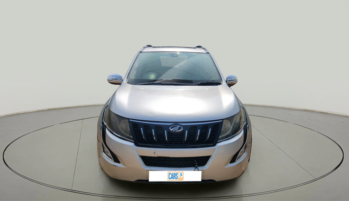 2017 Mahindra XUV500 W10 AT, Diesel, Automatic, 1,77,393 km, exterior