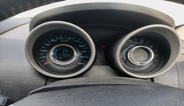 2017 Mahindra XUV500 W10 AT, Diesel, Automatic, 1,77,393 km, interior