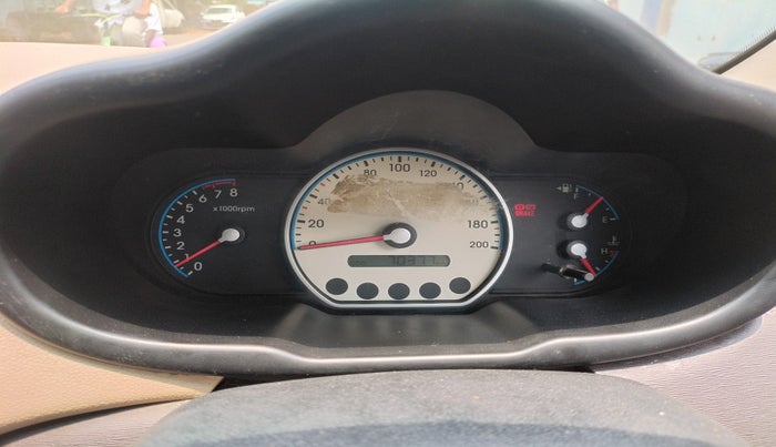 2010 Hyundai i10 MAGNA 1.2, Petrol, Manual, 70,377 km, interior