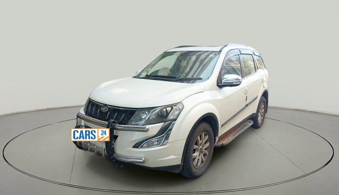 2015 Mahindra XUV500 W10, Diesel, Manual, 85,438 km, exterior
