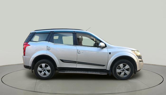 2014 Mahindra XUV500 W8, Diesel, Manual, 1,13,922 km, exterior