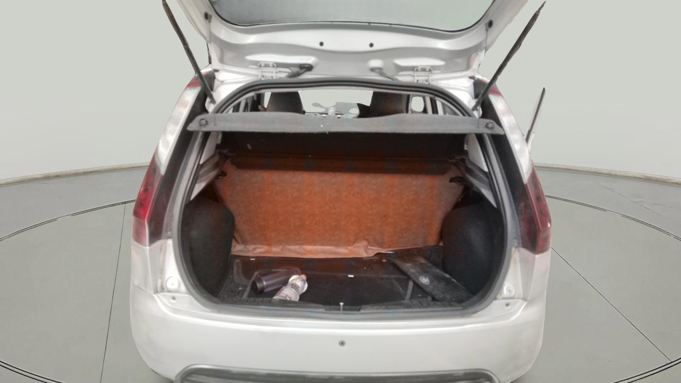 2011 Ford Figo ZXI 1.2 PETROL, Petrol, Manual, 48,797 km, exterior
