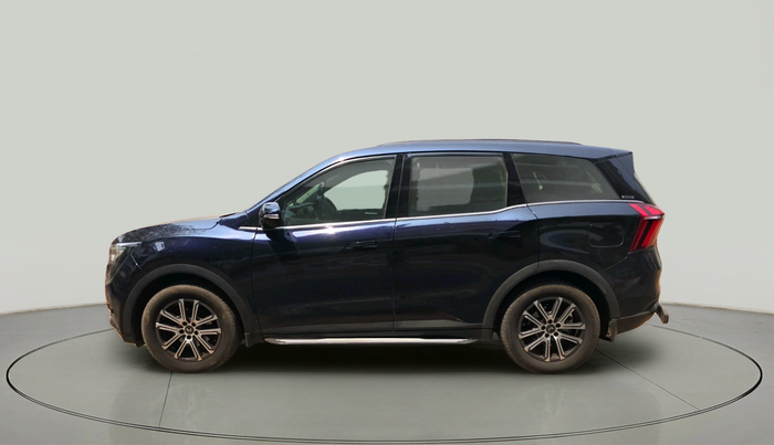 2023 Mahindra XUV700 AX 7 LUXURY D AT 7 STR, Diesel, Automatic, 42,072 km, exterior