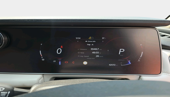 2023 Mahindra XUV700 AX 7 LUXURY D AT 7 STR, Diesel, Automatic, 42,072 km, interior
