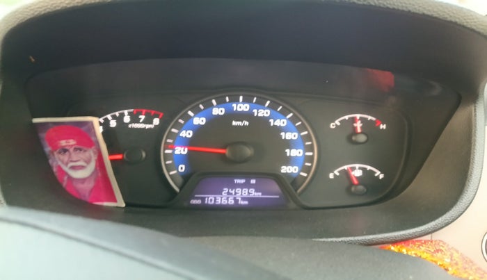 2014 Hyundai Xcent SX 1.2 (O), Petrol, Manual, 1,03,667 km, interior