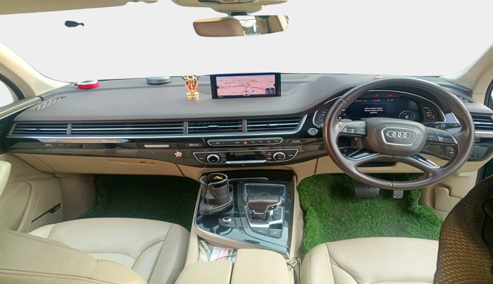 2019 Audi Q7 45 TDI QUATTRO PREMIUM PLUS, Diesel, Automatic, 1,30,349 km, interior