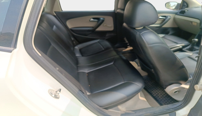 2011 Volkswagen Polo TRENDLINE 1.2L DIESEL, Diesel, Manual, 1,34,113 km, interior