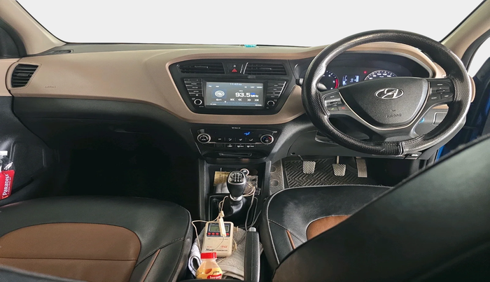 2017 Hyundai Elite i20 ASTA 1.4 CRDI, Diesel, Manual, 1,40,949 km, interior