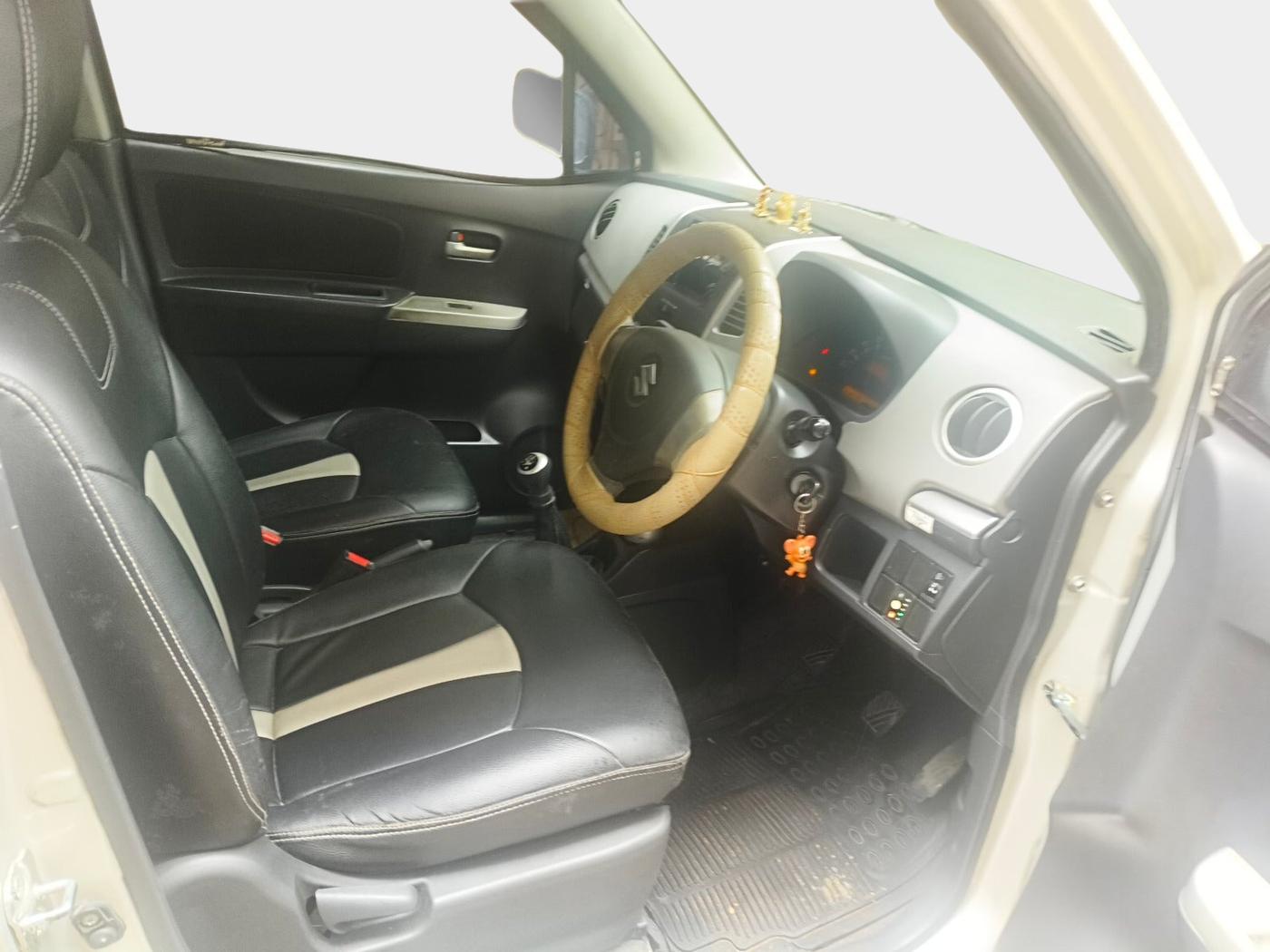 2011 Maruti Wagon R 1.0 LXI LPG, Petrol, Manual, 1,18,849 km, interior