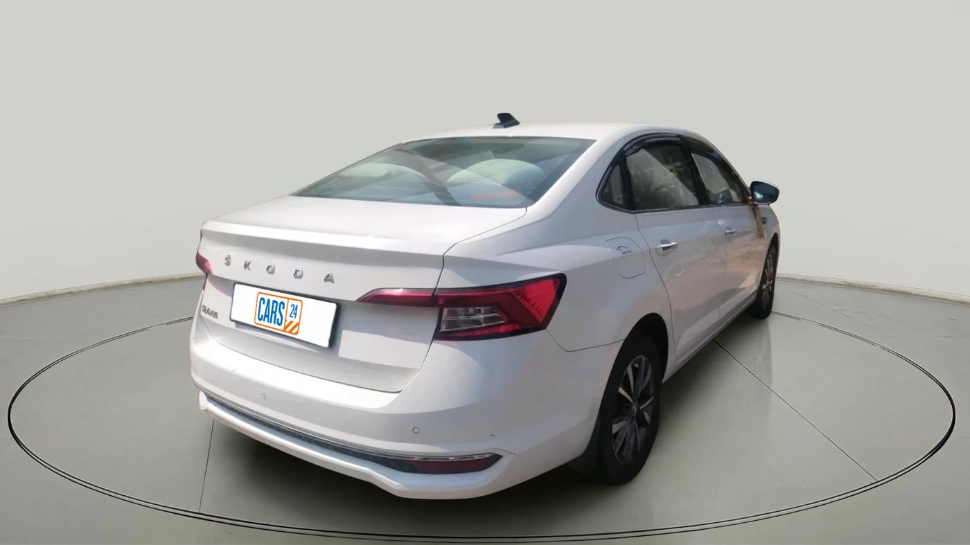 2023 Skoda SLAVIA STYLE 1.0L TSI MT, Petrol, Manual, 18,617 km, exterior