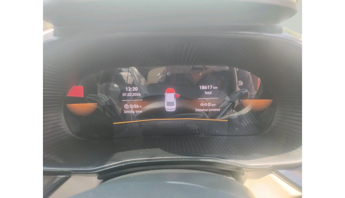 2023 Skoda SLAVIA STYLE 1.0L TSI MT, Petrol, Manual, 18,617 km, interior