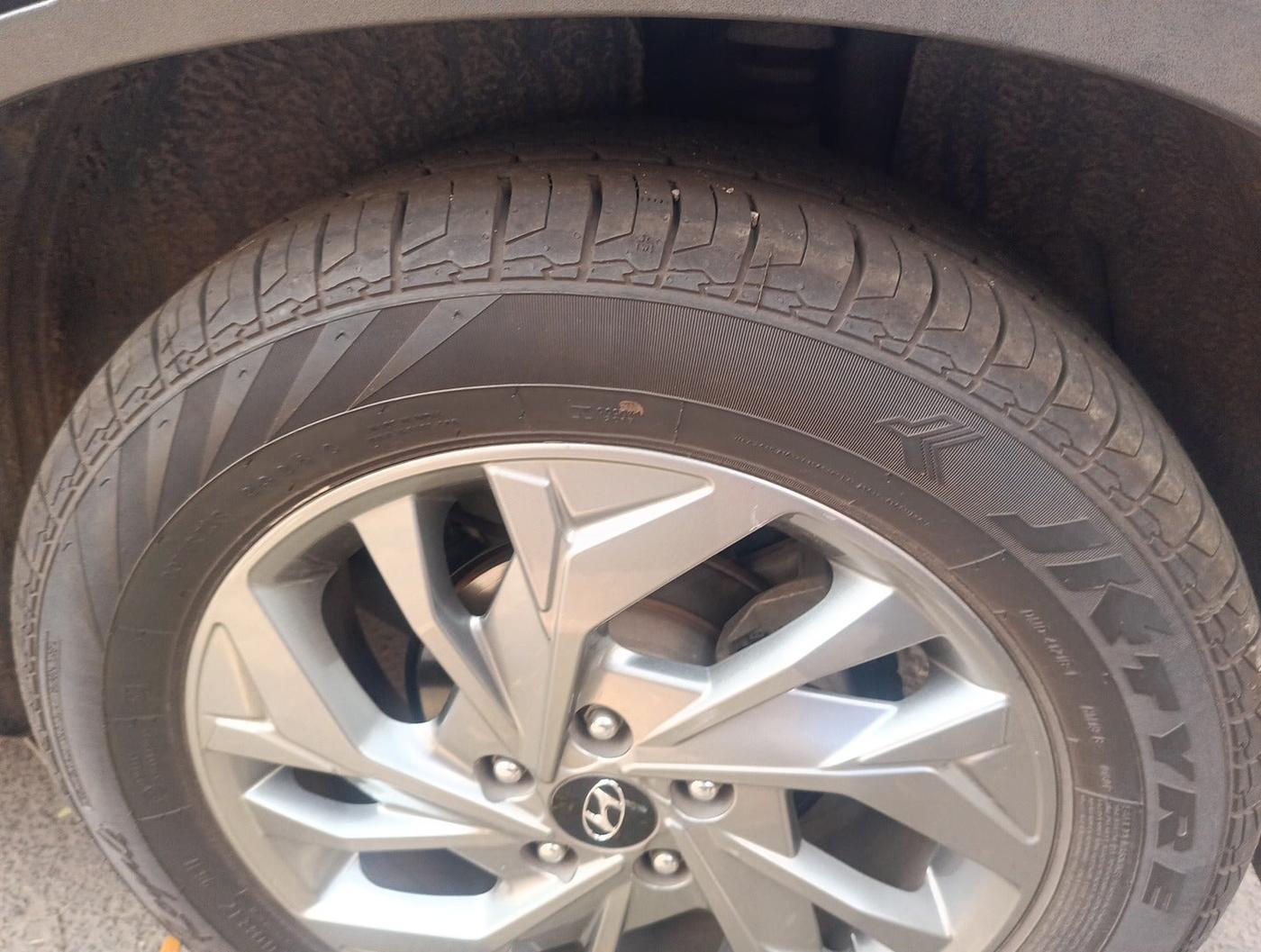 2022 Hyundai Creta SX (O) 1.4 TURBO DCT, Petrol, Automatic, 43,733 km, tyre