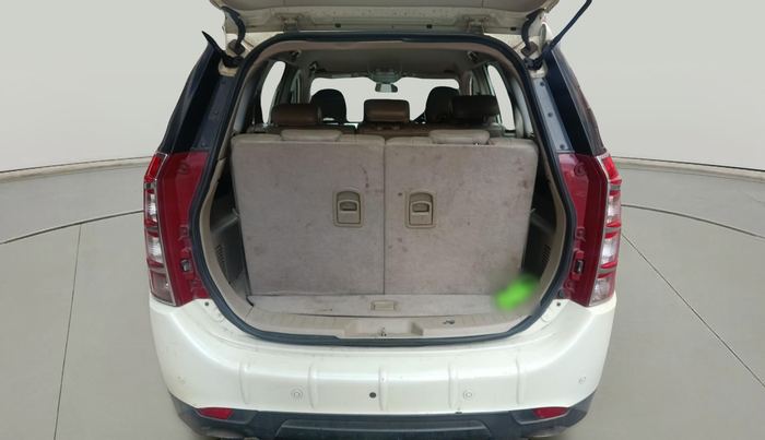 2016 Mahindra XUV500 W8, Diesel, Manual, 1,28,819 km, exterior