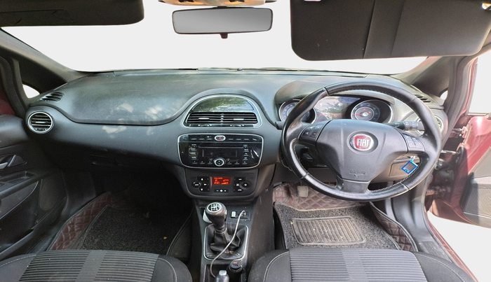 2016 Fiat Punto EVO ACTIVE 1.3 MULTIJET, Diesel, Manual, 67,504 km, interior