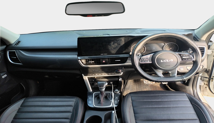 2022 KIA SELTOS GTX PLUS AT 1.5 DIESEL, Diesel, Automatic, 32,186 km, interior