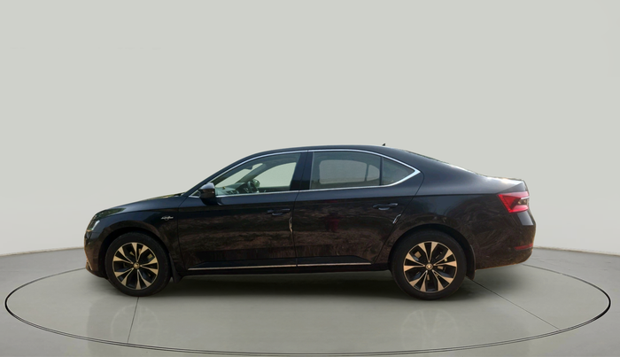 2021 Skoda Superb L&K 2.0 TSI AT, Petrol, Automatic, 32,524 km, exterior