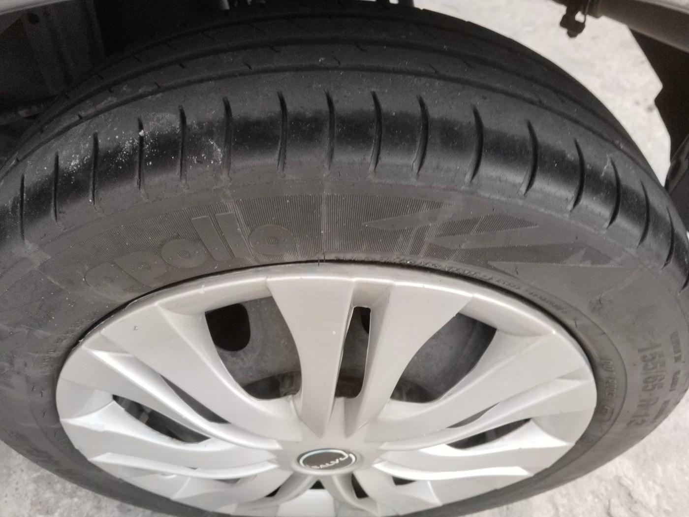2016 Maruti Alto K10 VXI, Petrol, Manual, 1,06,452 km, tyre