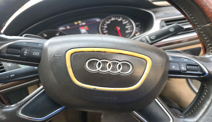 2011 Audi A6 2.0 TDI, Diesel, Automatic, 1,37,324 km, interior
