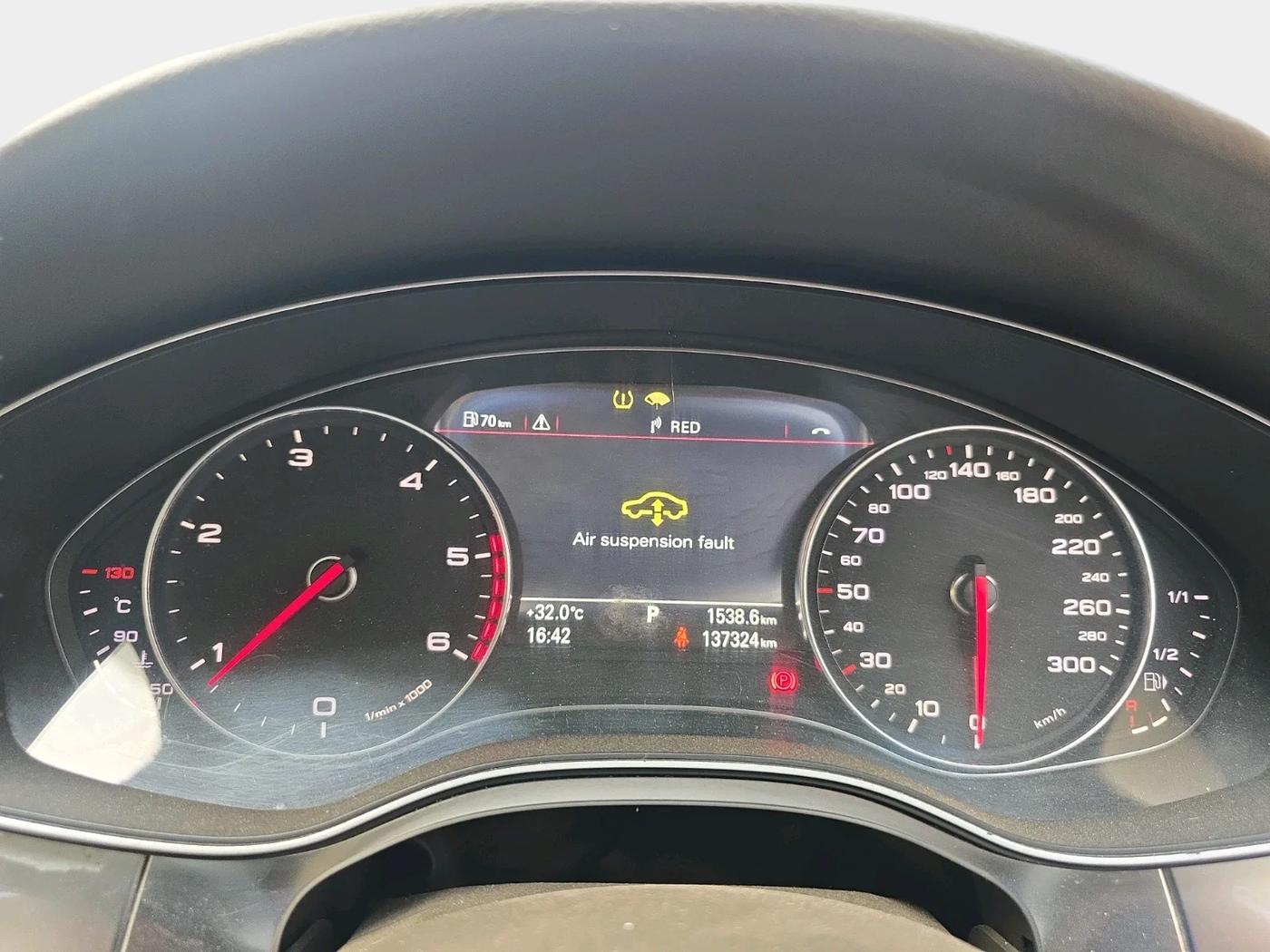 2011 Audi A6 2.0 TDI, Diesel, Automatic, 1,37,324 km, interior