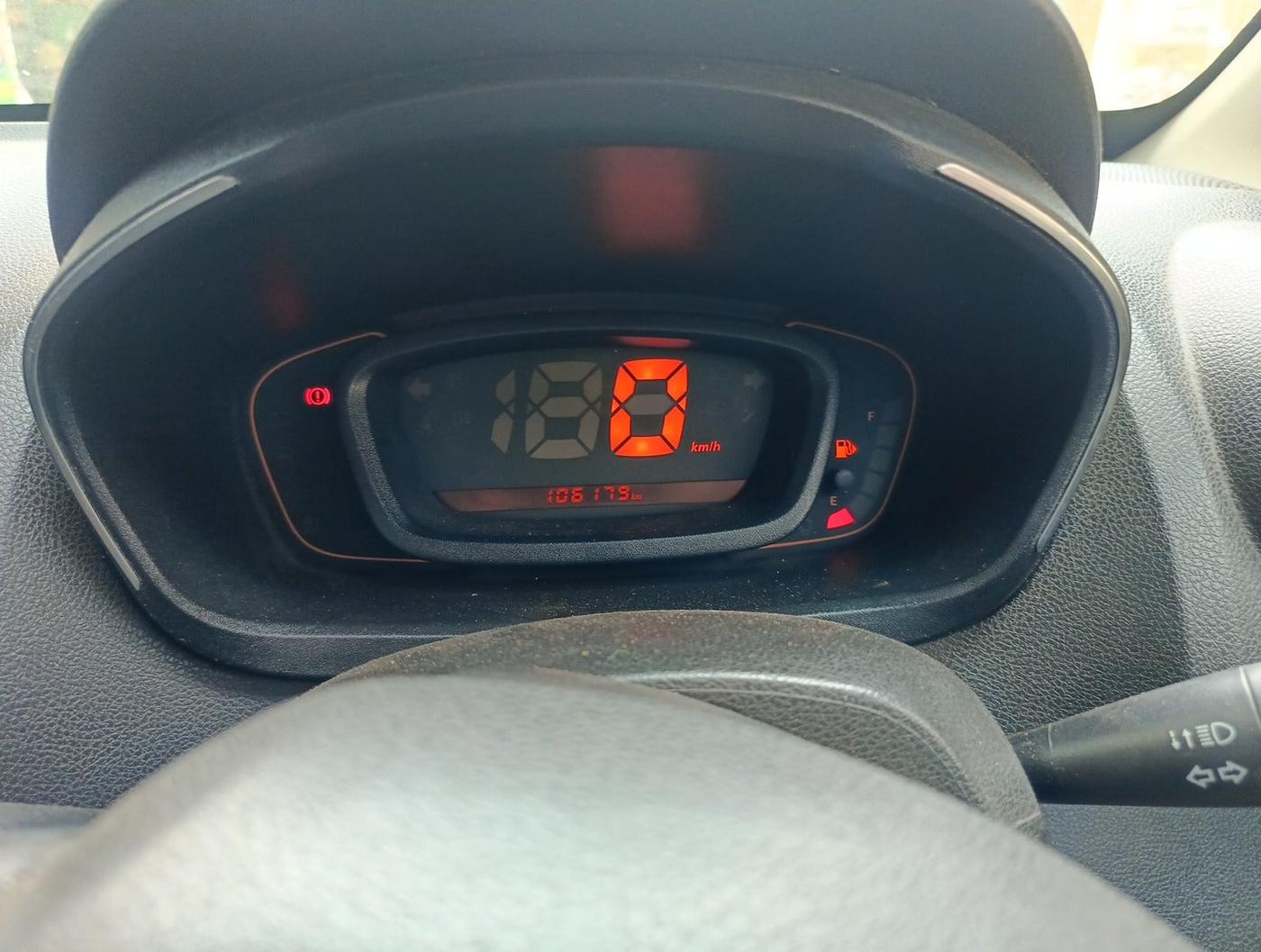 2018 Renault Kwid CLIMBER 1.0, Petrol, Manual, 1,06,179 km, interior