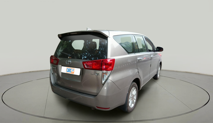 2019 Toyota Innova Crysta 2.4 VX 7 STR, Diesel, Manual, 1,61,432 km, exterior