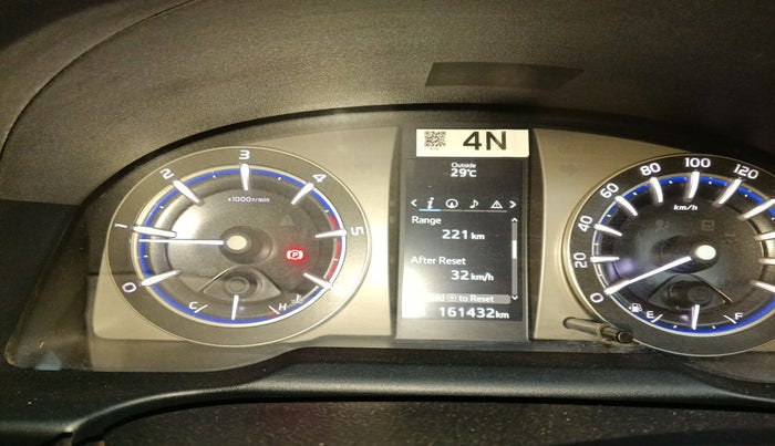 2019 Toyota Innova Crysta 2.4 VX 7 STR, Diesel, Manual, 1,61,432 km, interior