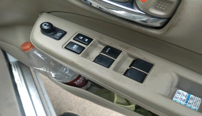 2019 Maruti Ciaz ALPHA  AT 1.5 SHVS PETROL, Petrol, Automatic, 1,34,882 km, interior