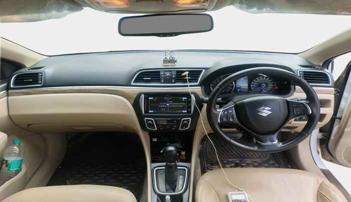 2019 Maruti Ciaz ALPHA  AT 1.5 SHVS PETROL, Petrol, Automatic, 1,34,882 km, interior