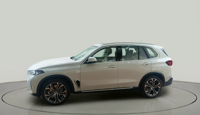 2024 BMW X5 X5 X Drive 40I XLINE, Petrol, Automatic, 2,652 km, exterior