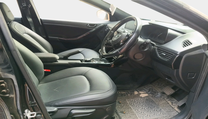 2023 Tata NEXON XZA PLUS PETROL DARK EDITION, Petrol, Automatic, 27,747 km, interior