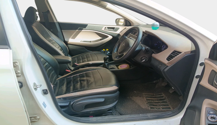 2017 Hyundai Elite i20 ASTA 1.2, Petrol, Manual, 57,354 km, interior