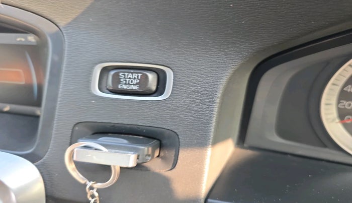 2012 Volvo S60 SUMMUM D5, Diesel, Automatic, 1,19,126 km, interior